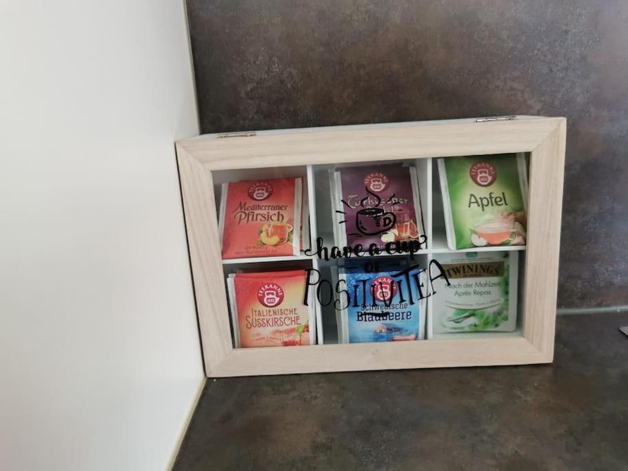 Schones Kleines Studio Mit Sitzplatz, Mitten Im Prattigau Jenaz Buitenkant foto